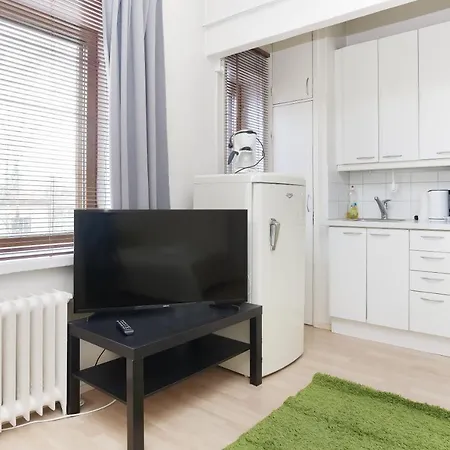 Kotimaailma Helsinki- Mannerheimintie 144 Huoneisto *